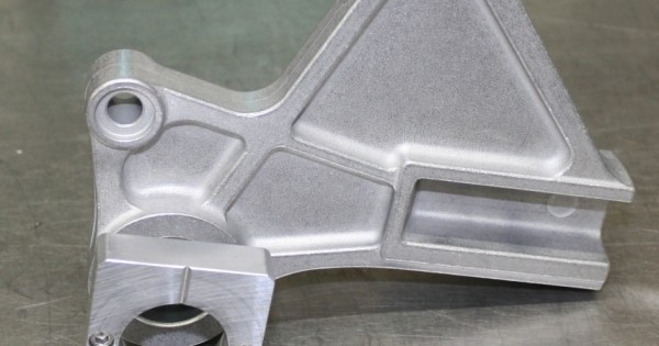 08-10 captive caliper-600x315w.jpg